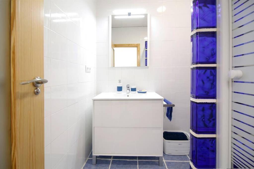 Apartamentos Puerto Nova Картахена Экстерьер фото